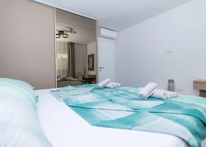 Апартаменты Lea