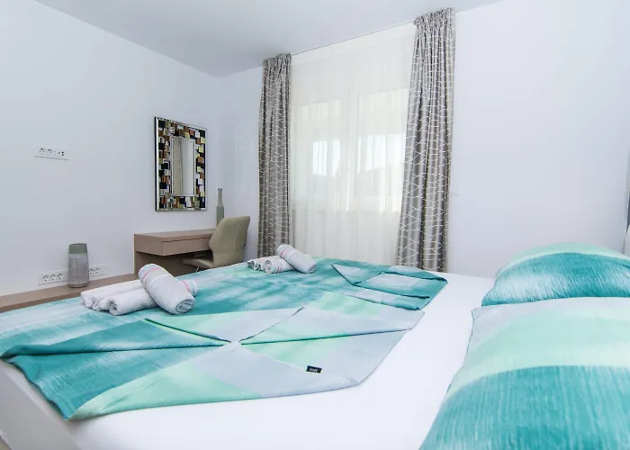 Апартаменты Lea *